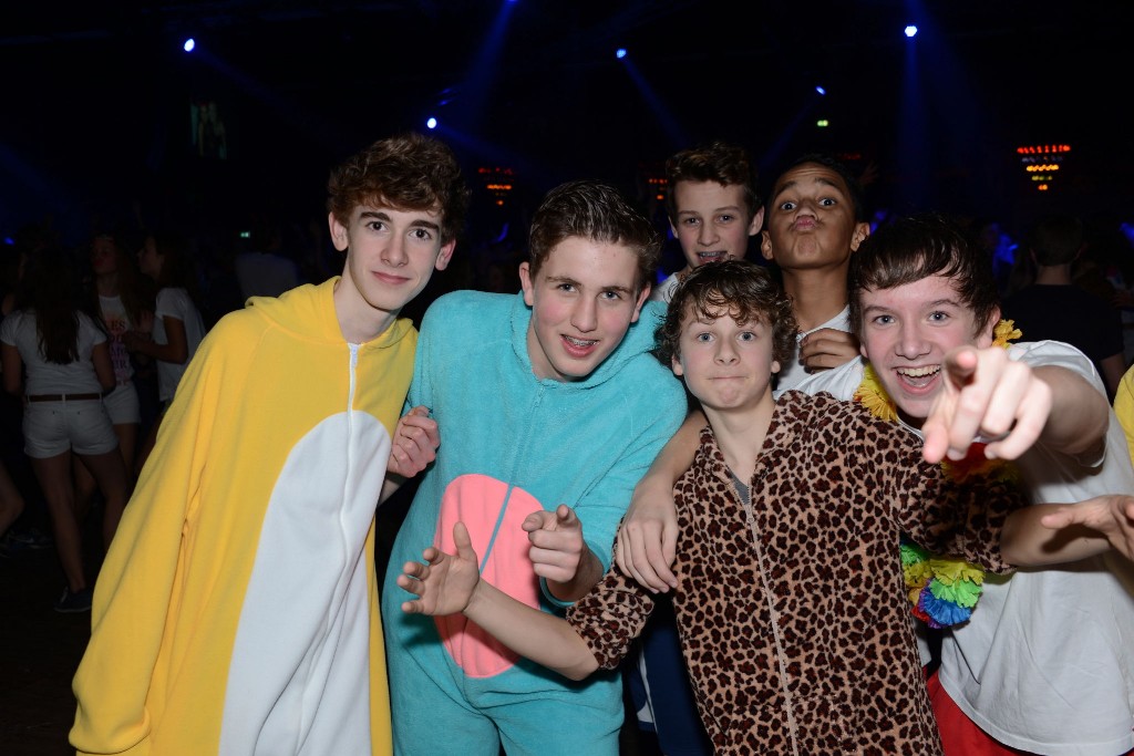../Images/Chaotische Circus disco 305.jpg
